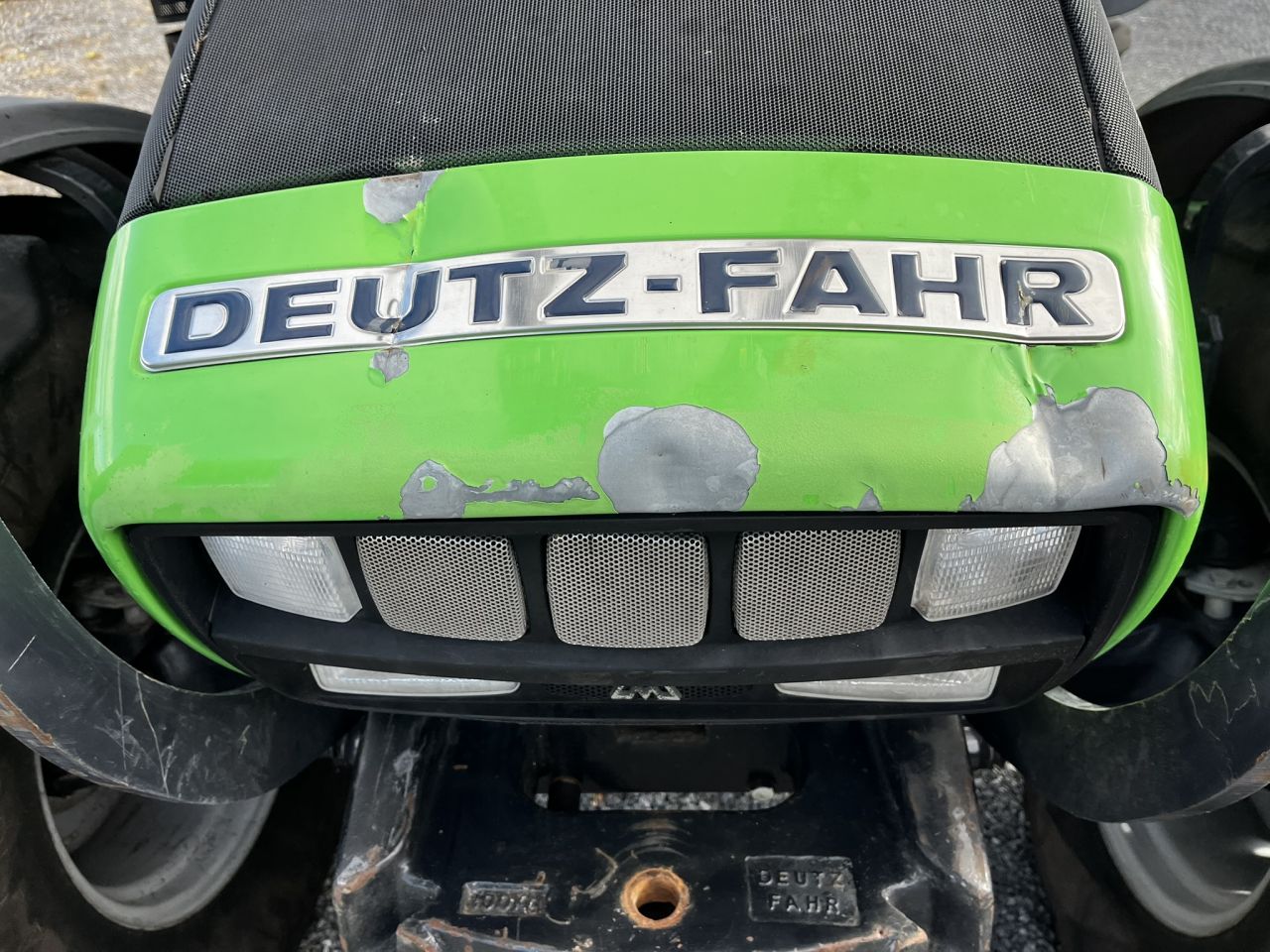 Deutz Fahr Agrotron K 410 met Stoll voorlader 3675 uur 50km/u