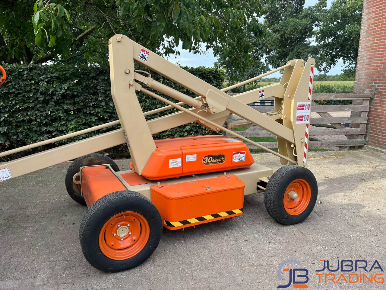 JLG 30 Electric Hoogwerker | Knikarm | 2000 | 4210U | 10M |