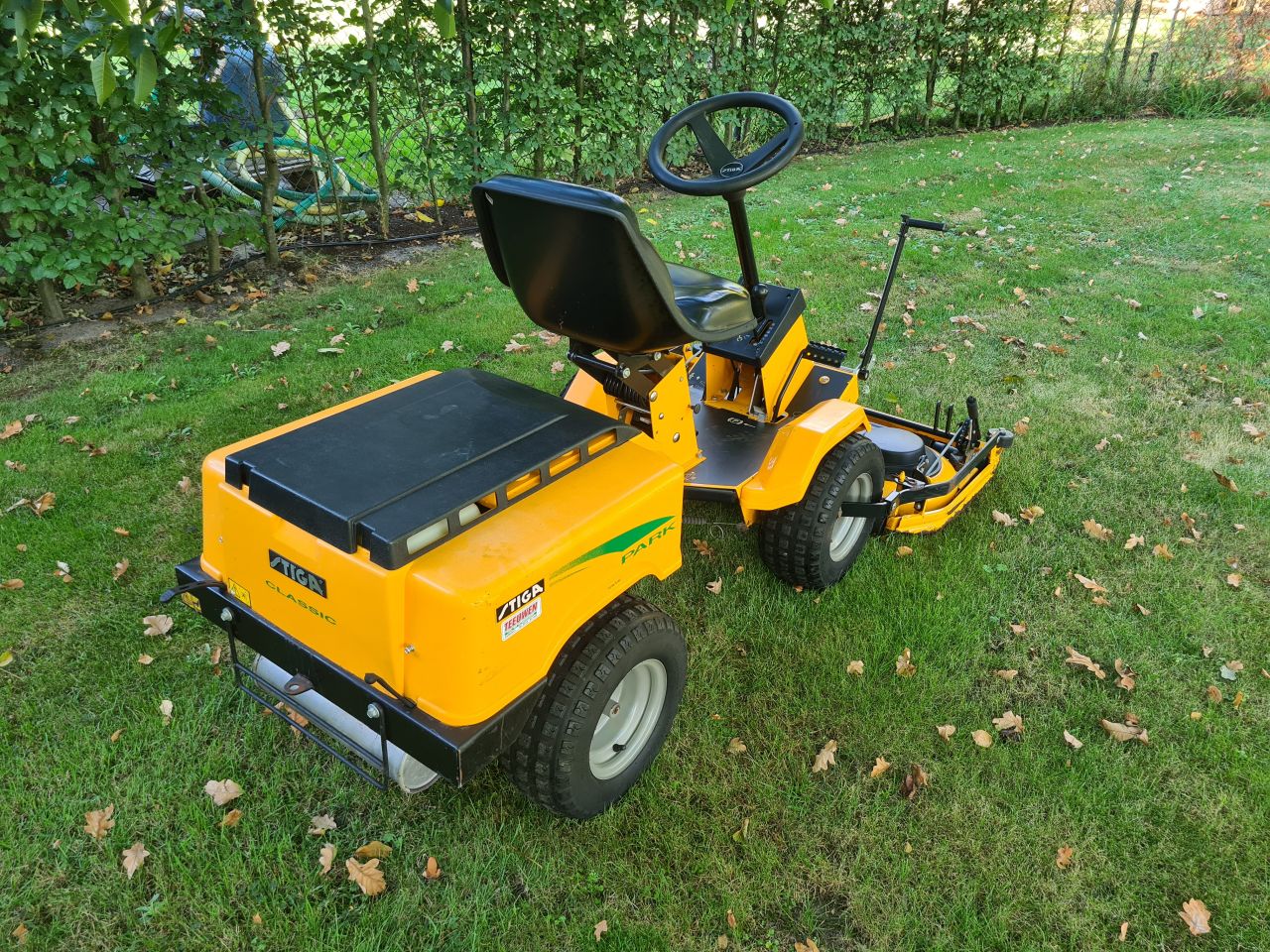 Zeer nette Stiga park frontmaaier mulchmaaier.