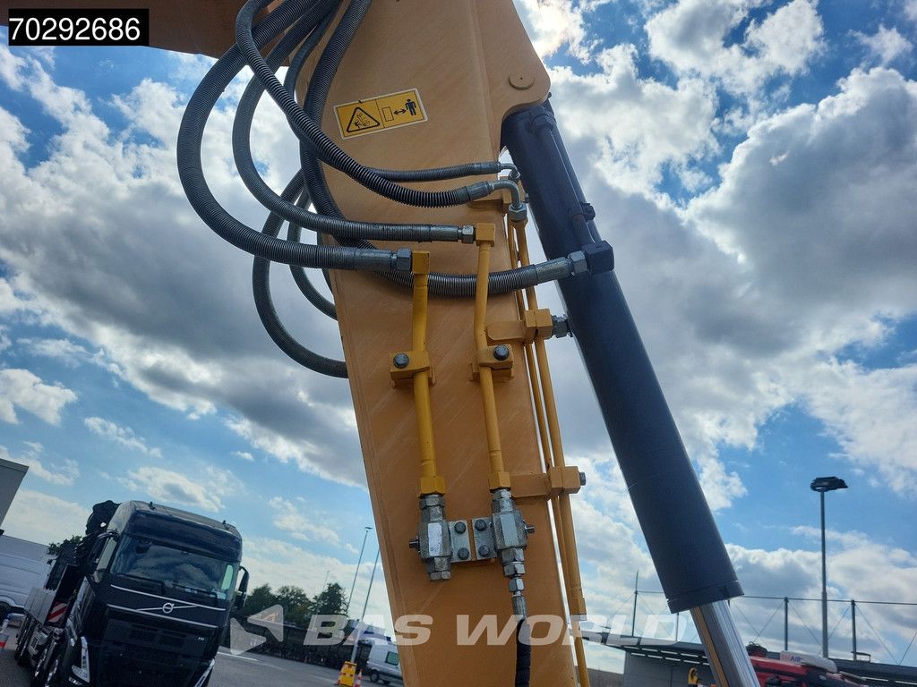Liugong CLG909 ECR A/C - 3 BUCKETS