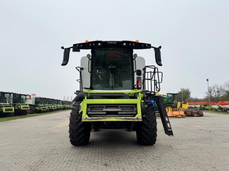 Claas TRION 650