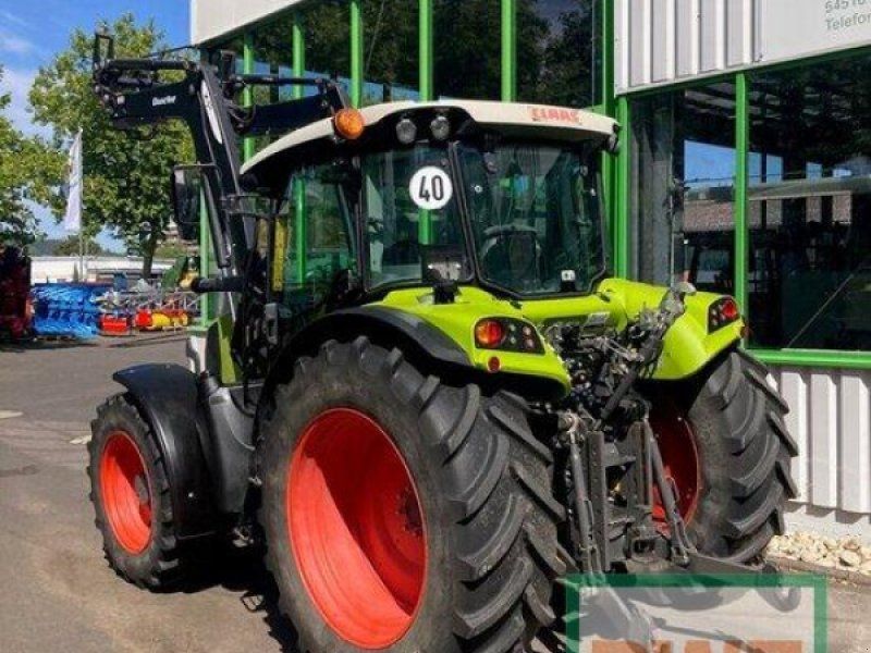 Claas Arion 420