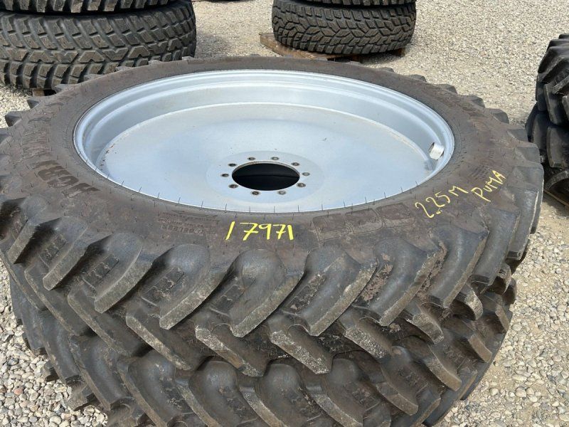 BKT 380/90R54 + 380/85R38 spor 2.25m 10 huls bag + stor NH/Case bo