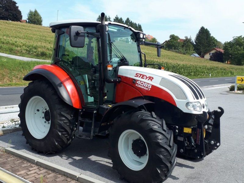 Steyr Kompakt 4085 Komfort 1