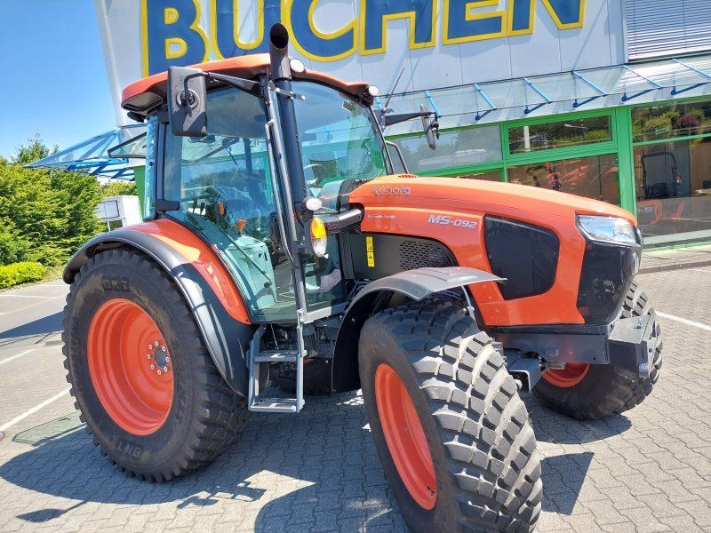 Kubota M5-092 CAB