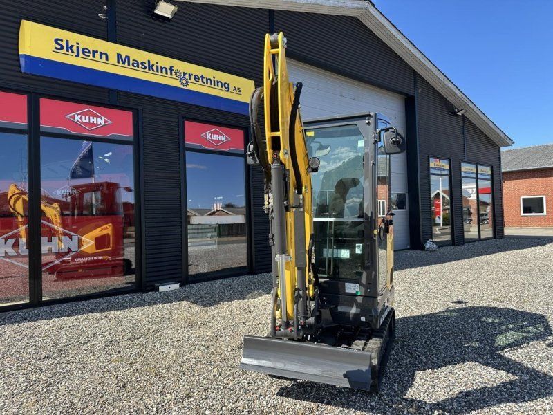 New Holland E19D CAB-AG