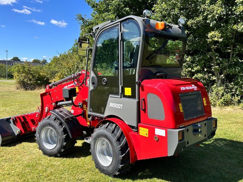 MAN 900T