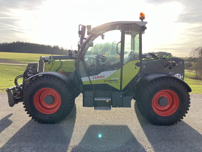 Claas Scorpion 1033 VP