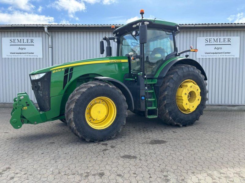 John Deere 8400R