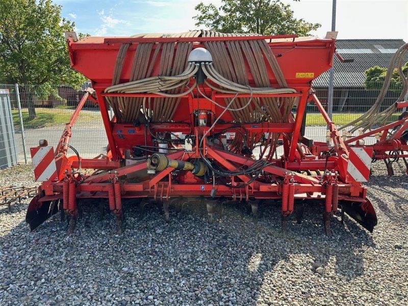 Kuhn NC 4000 Combiliner  Med CD 400