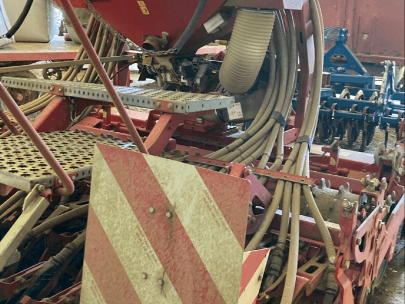 Kverneland S-DRILL