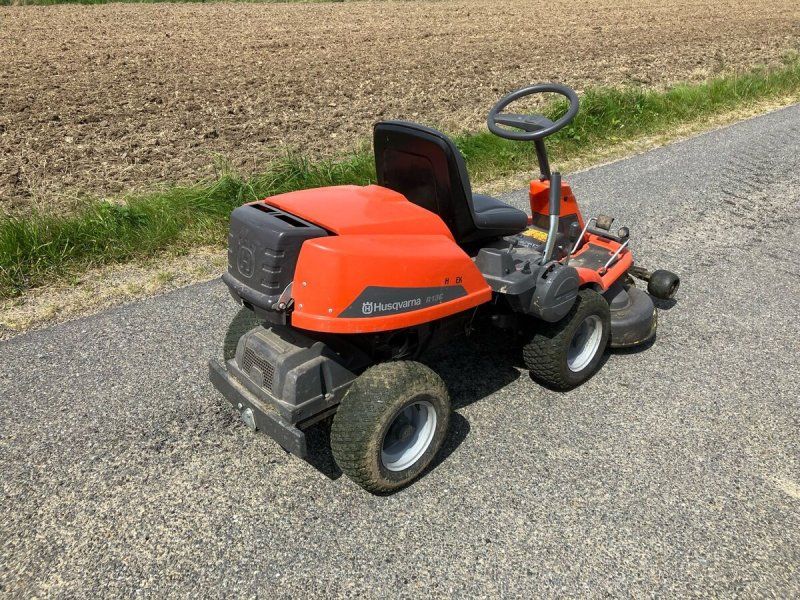 Husqvarna R13C