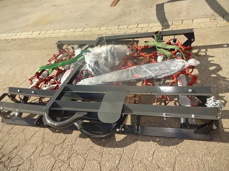 H-L-M Wiesenegge 5 Meter-  4 Reihige- Hydraulisch- mit 2 Zylinder- K