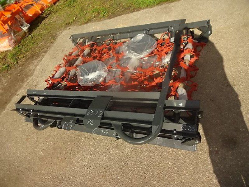 H-L-M Wiesenegge 6 Meter- 4 Reihig- Kastenbock- Klappung mit 2 Zylinde