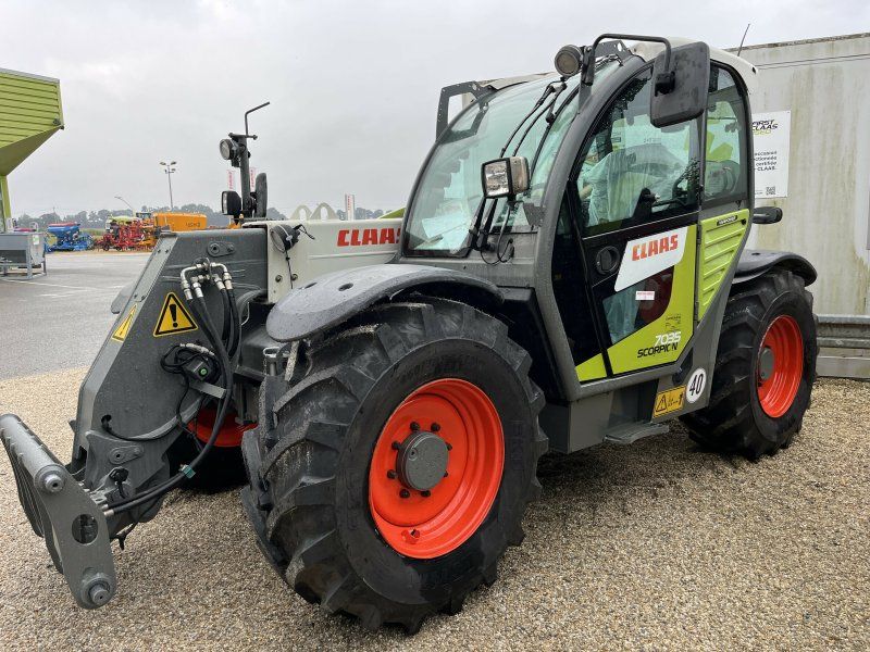 Claas SCORPION 7035 T4 TRADITION