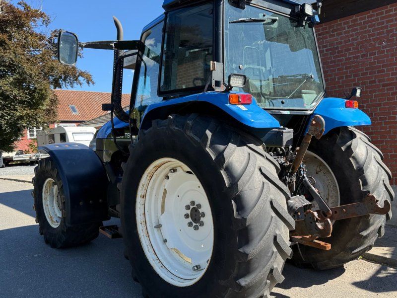 New Holland TS 115