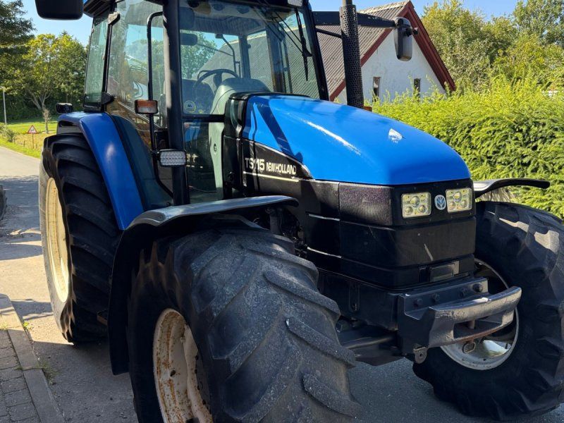 New Holland TS 115