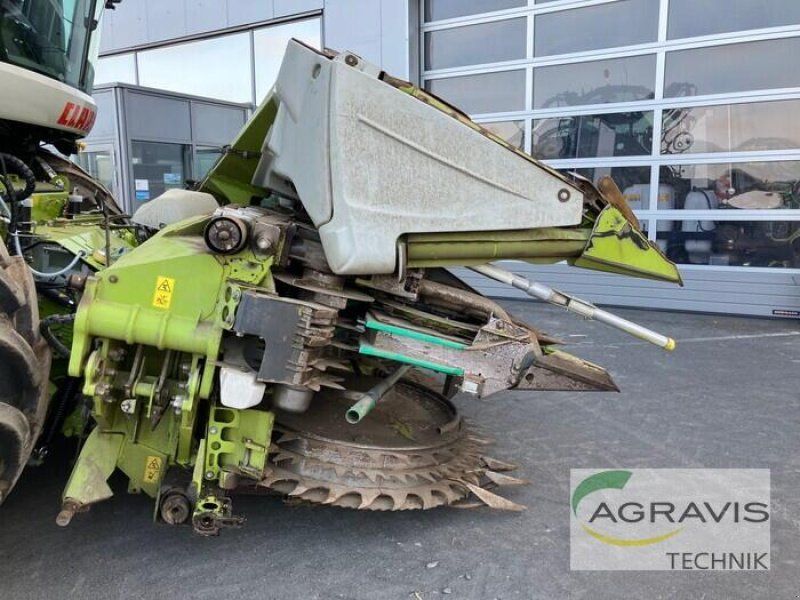 Claas ORBIS 900