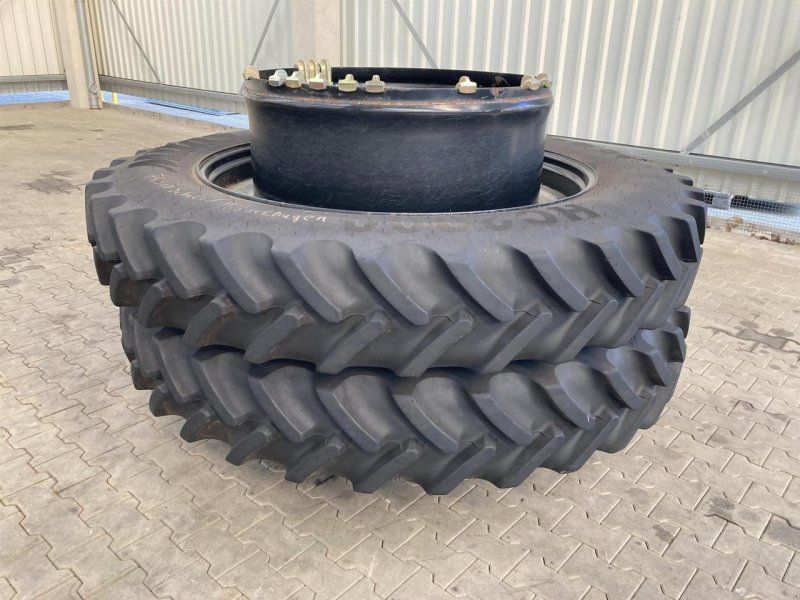 Mitas 380/105R54