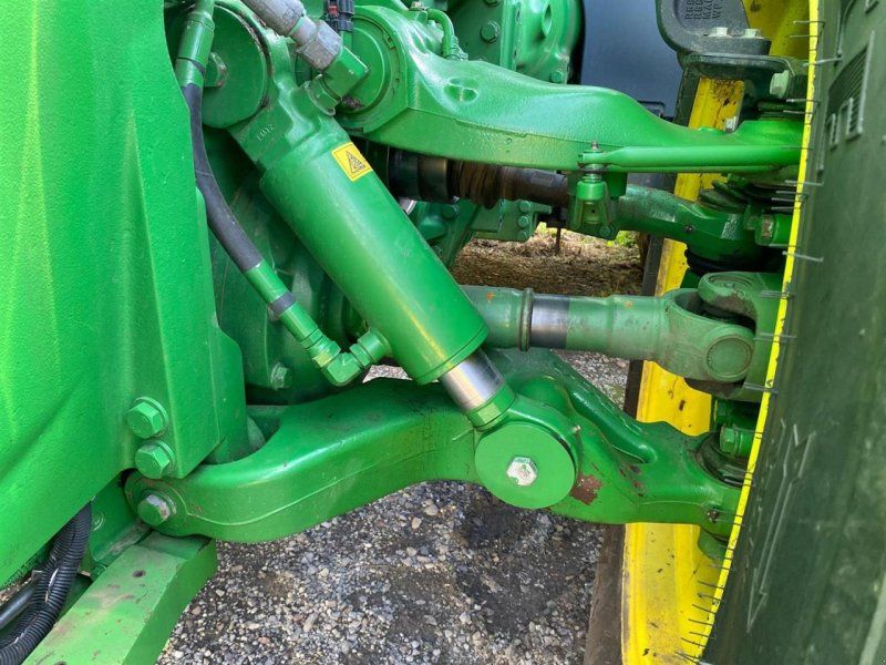 John Deere 8370R