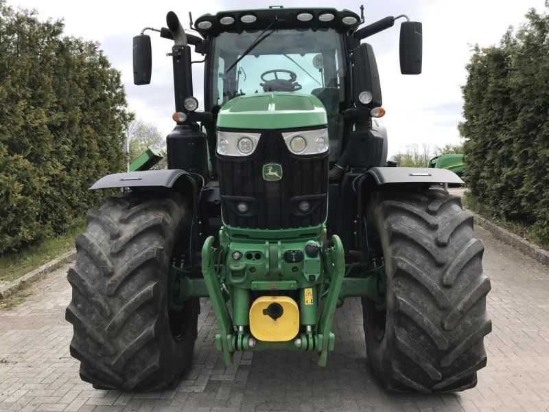 John Deere 6250R