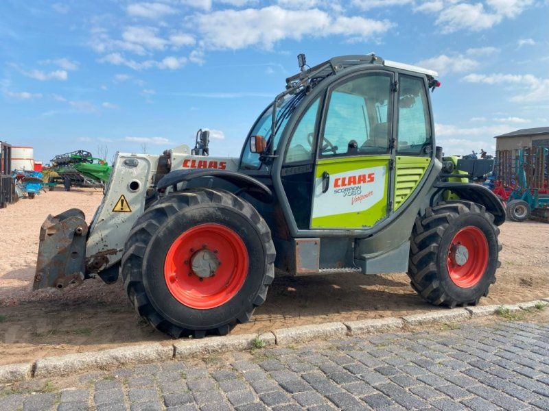 Claas Scorpion 7030 VP