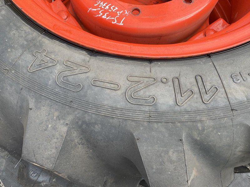 Stomil 12.4-32  11.2-24