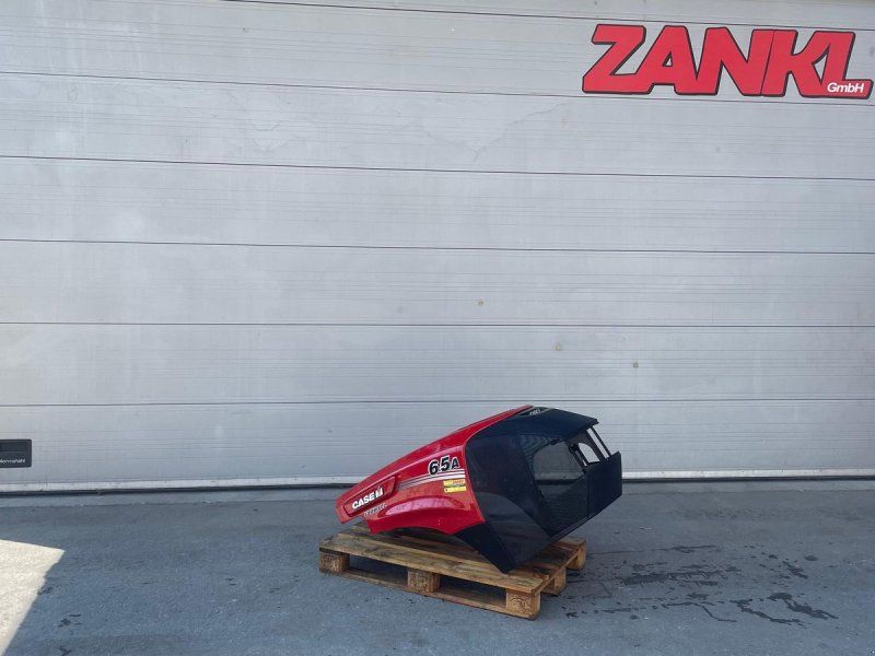 Case IH Motorhaube Farmall A Dreizylinder