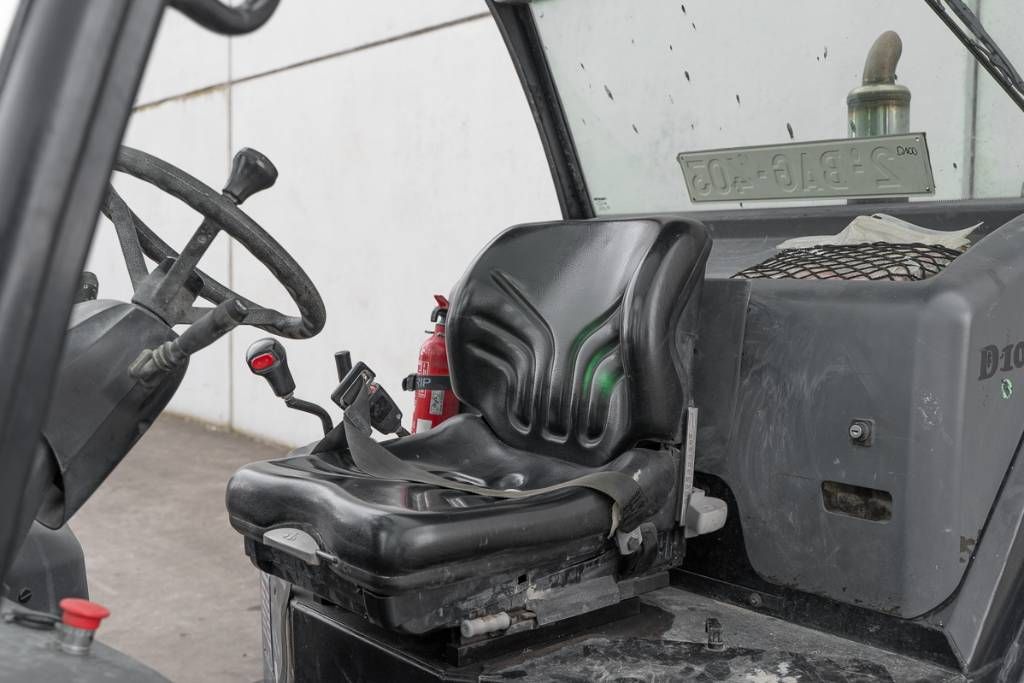 Manitou MC 30-4
