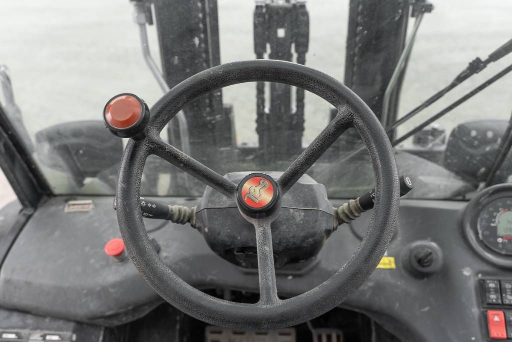 Manitou MC 30-4
