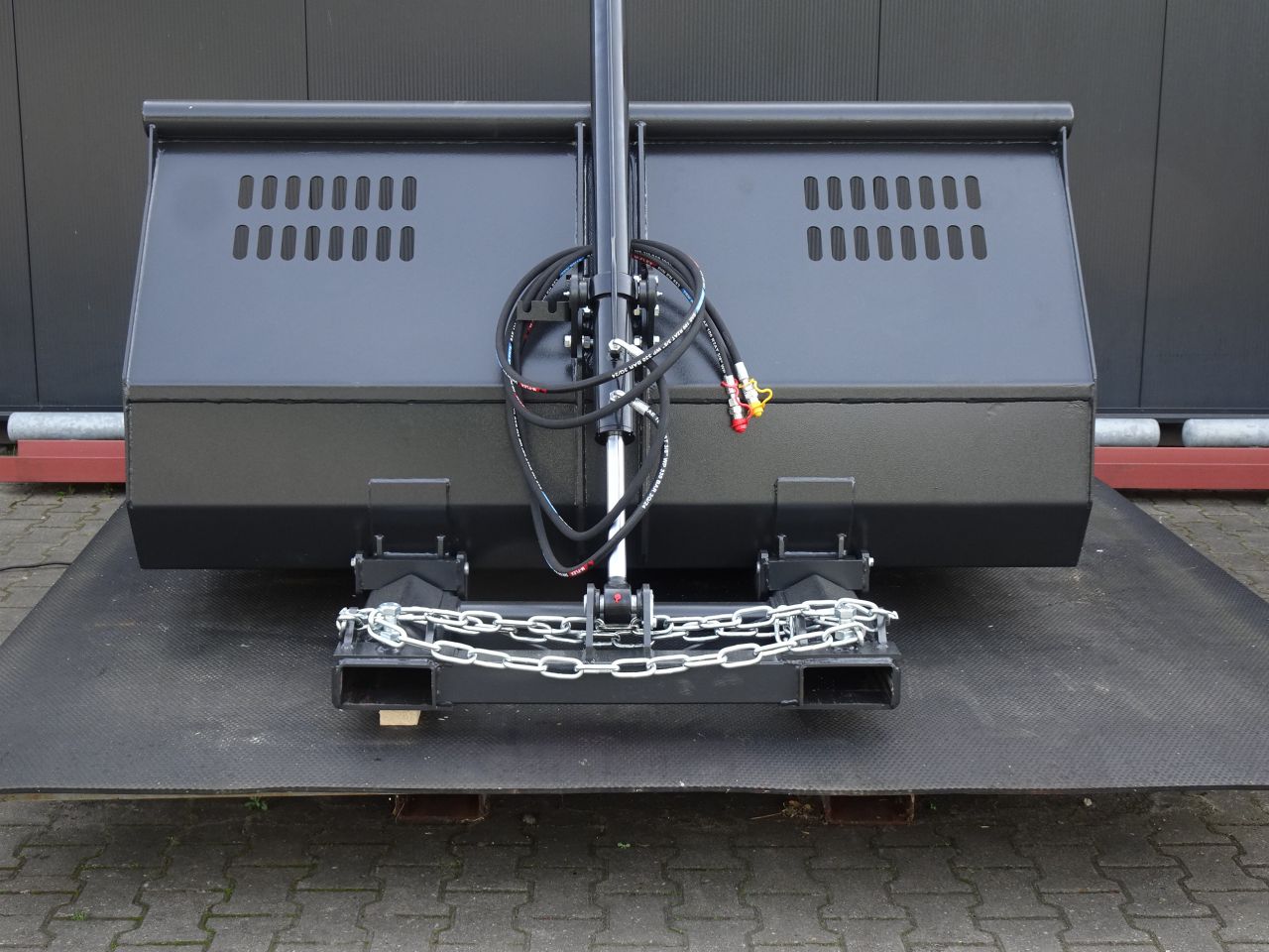 Heftruck lepel vorken opschep schep kiep bak