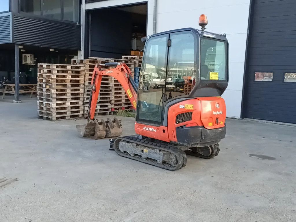 Kubota KX019-4