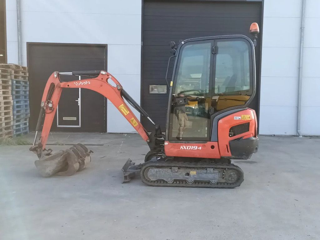 Kubota KX019-4