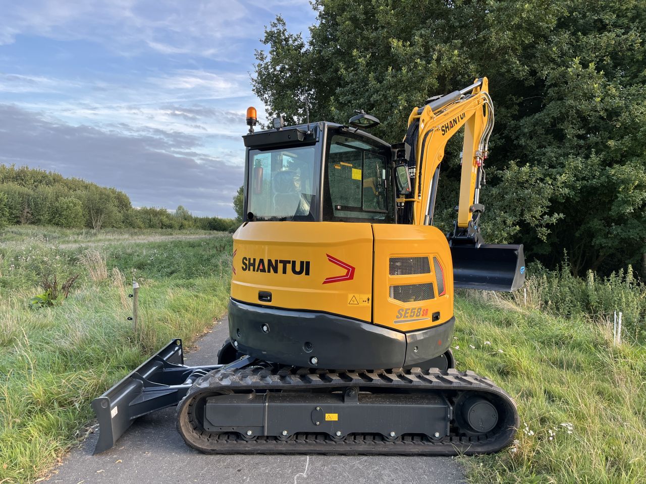 Shantui SE58SR | Nieuw 2025 | 5700kg Midigraver Kubota
