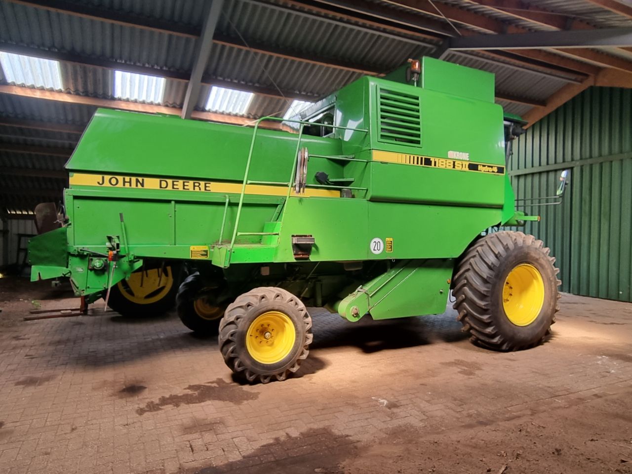 Maaidorser John Deere 1188 Hydro 4 Combine