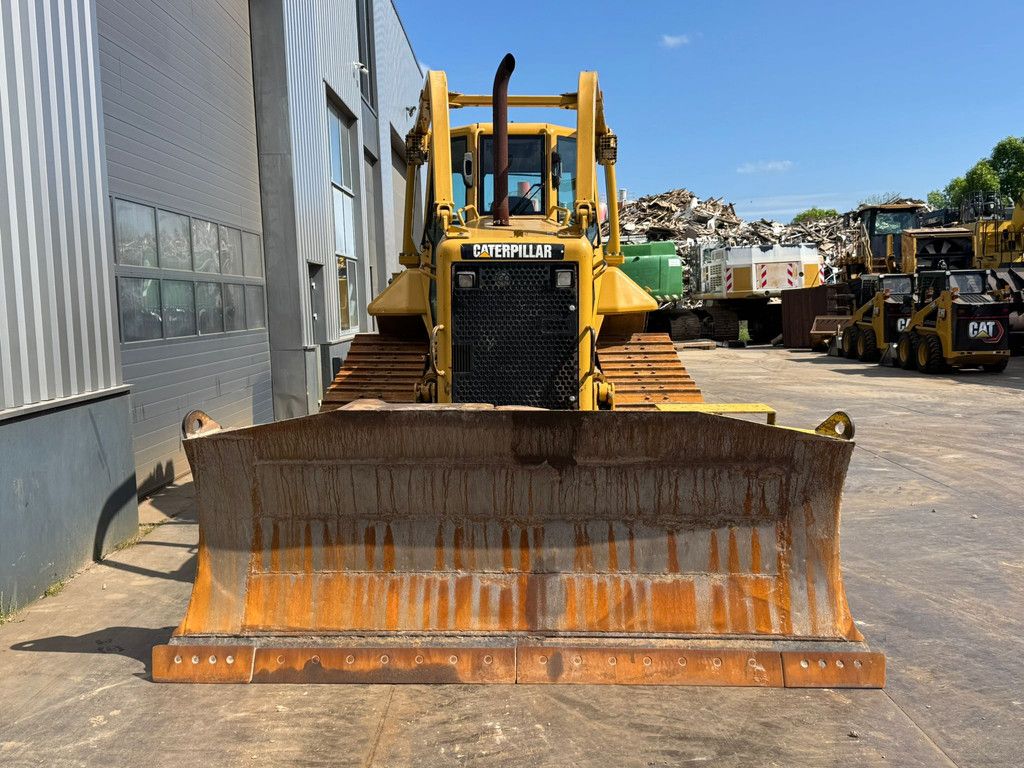 Caterpillar D6N XL