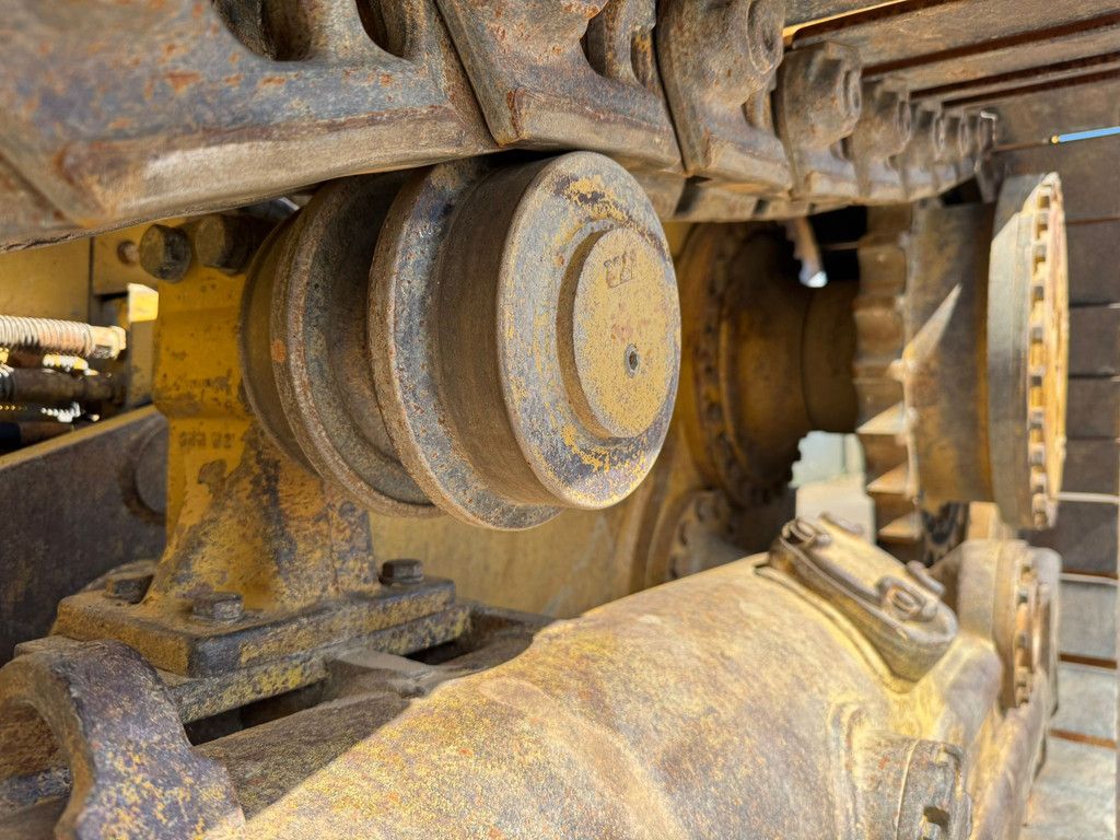 Caterpillar D6N XL