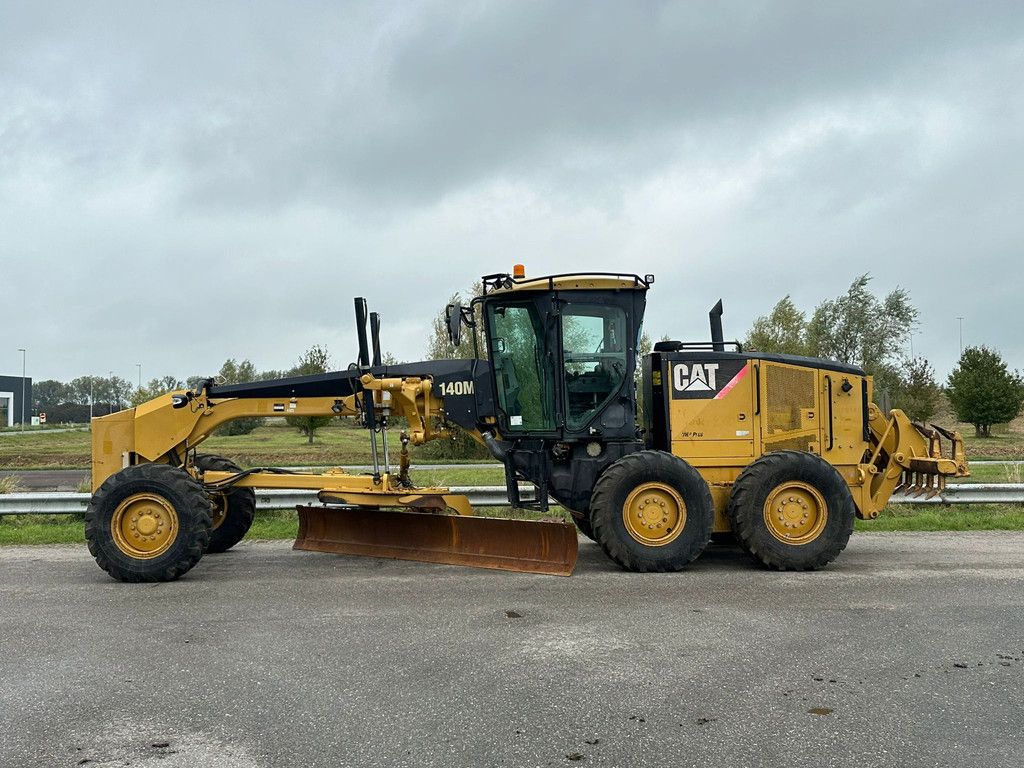 Caterpillar 140M Ripper + Pushblock