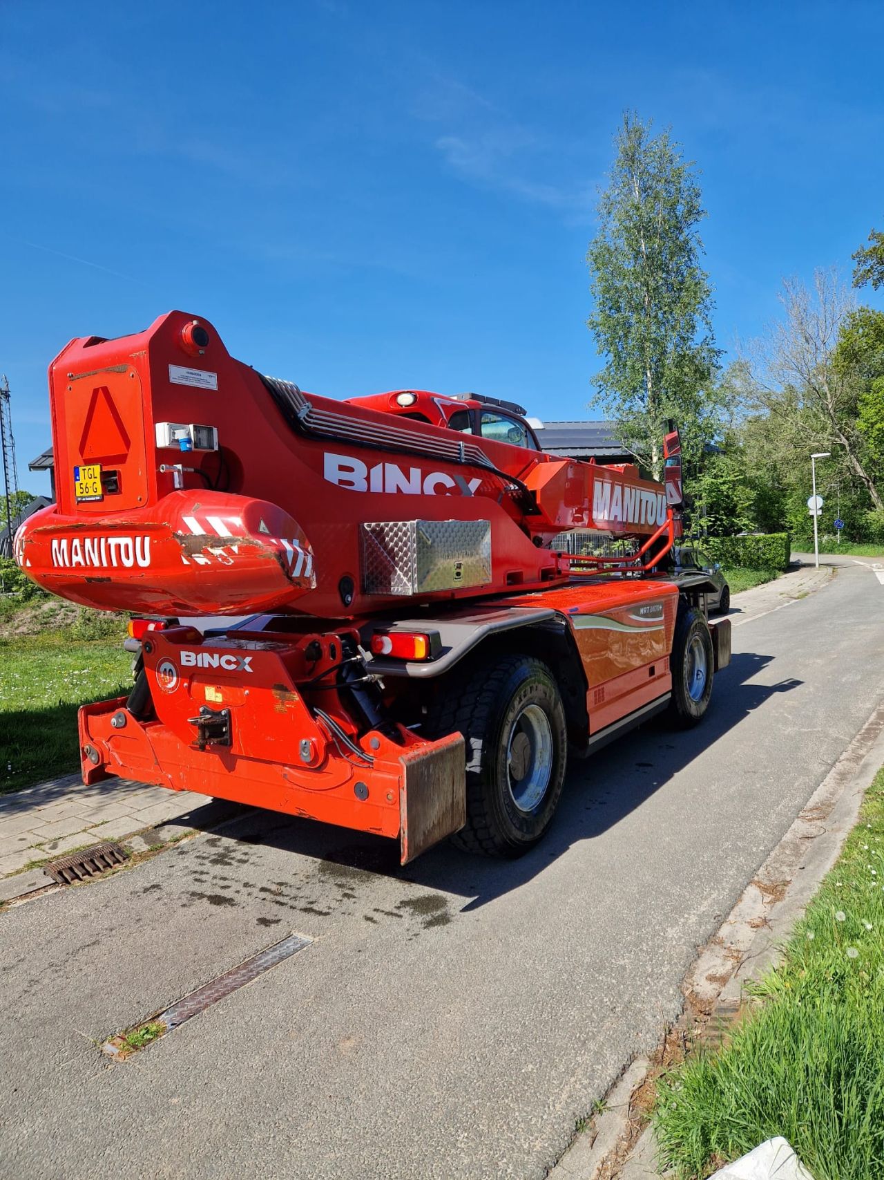 MANITOU MRT 2470 plus roterende verreiker 24 m