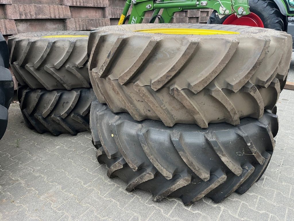 John Deere mittas compleet set wielen WG4008