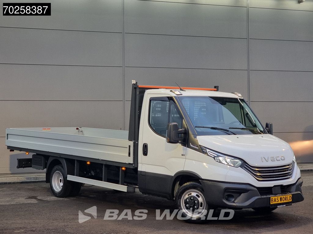 Iveco Daily 35C21 3.0L Automaat 210PK 2025-Model Open laadbak Dubbellucht CarPlay ACC LED 3,5T Trekvermogen Euro6 Pritsche Pickup A/C