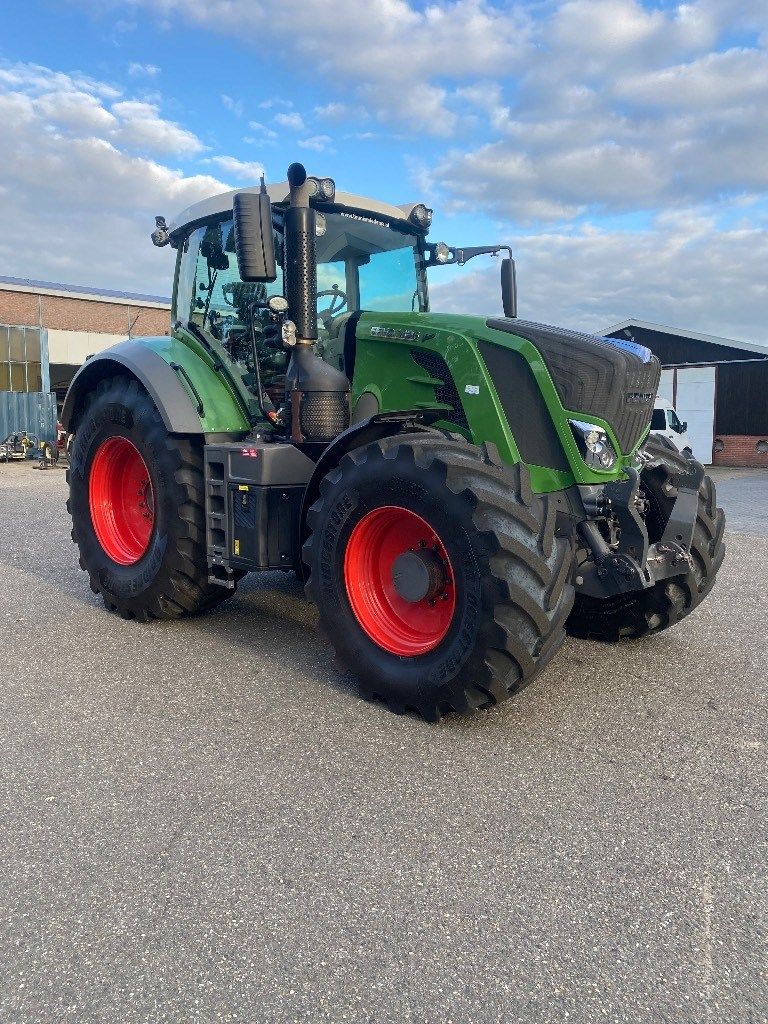 Fendt 826 Vario Profi