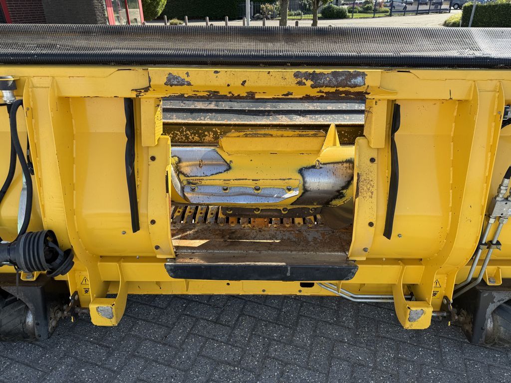 New Holland 380FP Gras Pickup