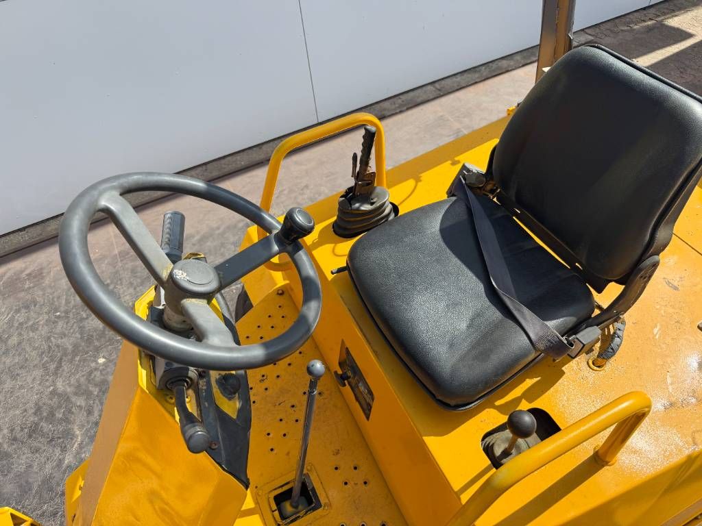 Thwaites 6T - Tilt + Rotate / Only 1062 Hours!