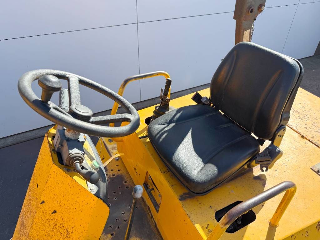 Thwaites 9T - Good Overall Condition