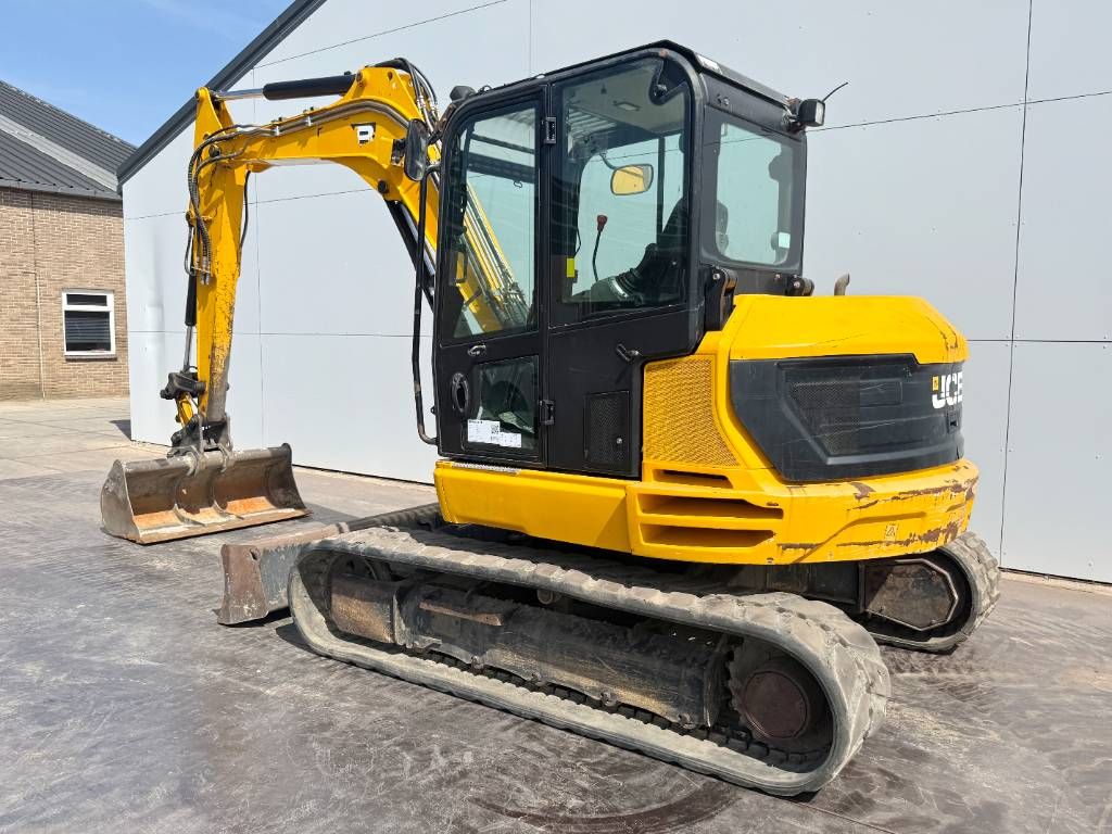 JCB 86C-1 - Hammer Lines / Quick Coupler