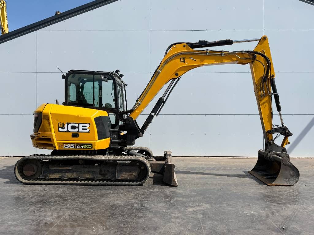 JCB 86C-1 - Hammer Lines / Quick Coupler