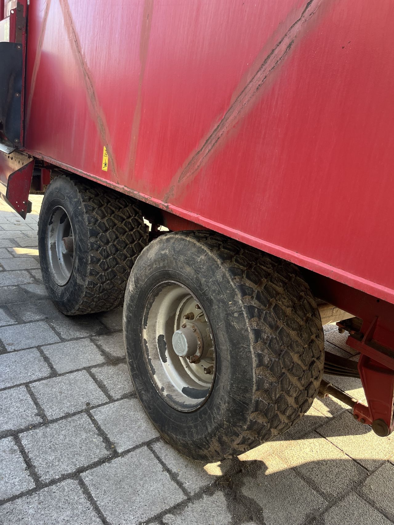 BVL V-Mix 36-3S voermengwagen