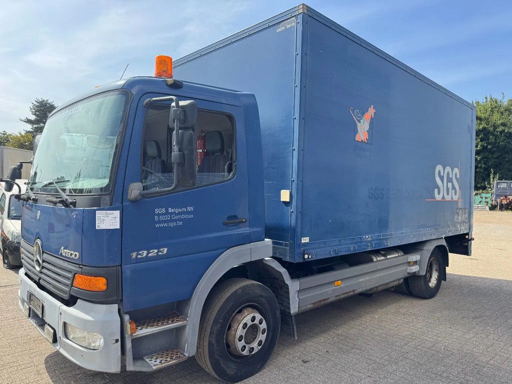 Mercedes-Benz Atego 1323