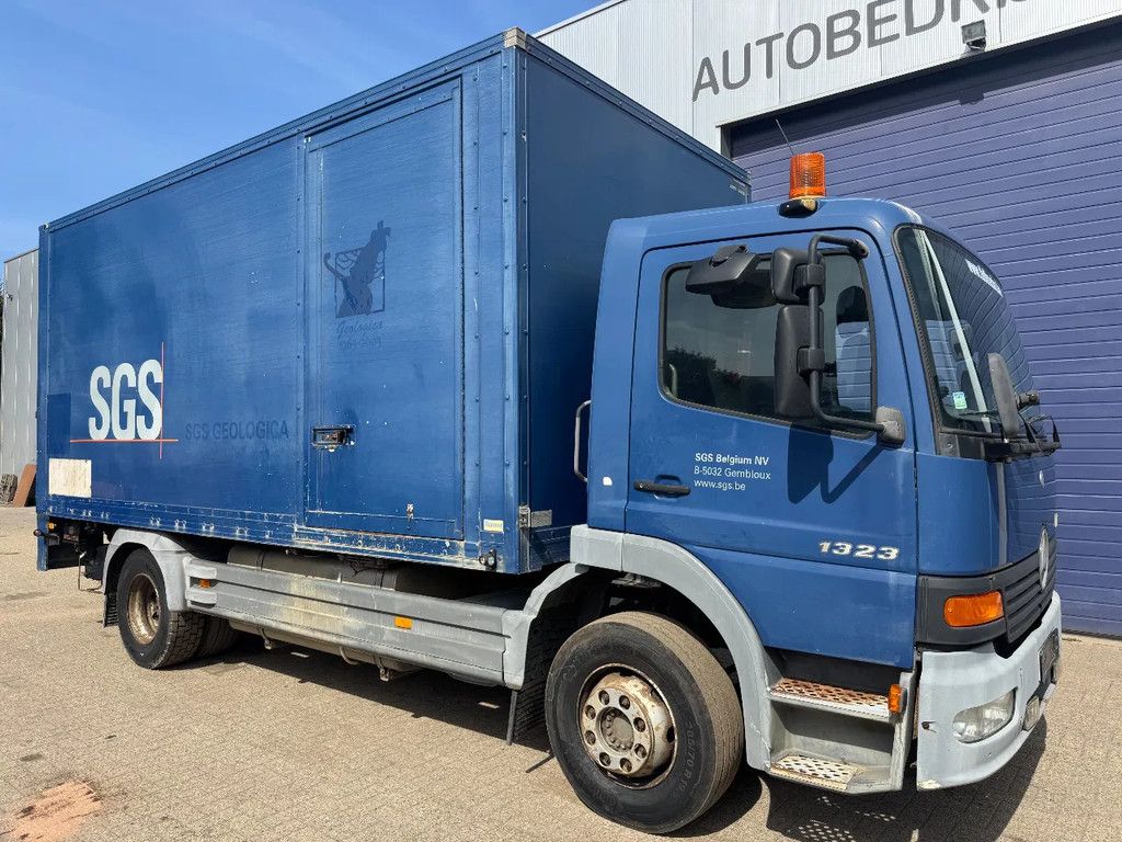 Mercedes-Benz Atego 1323